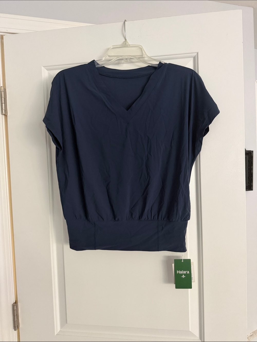 HALARA Navy V-Neck Short Sleeve Blouson Top